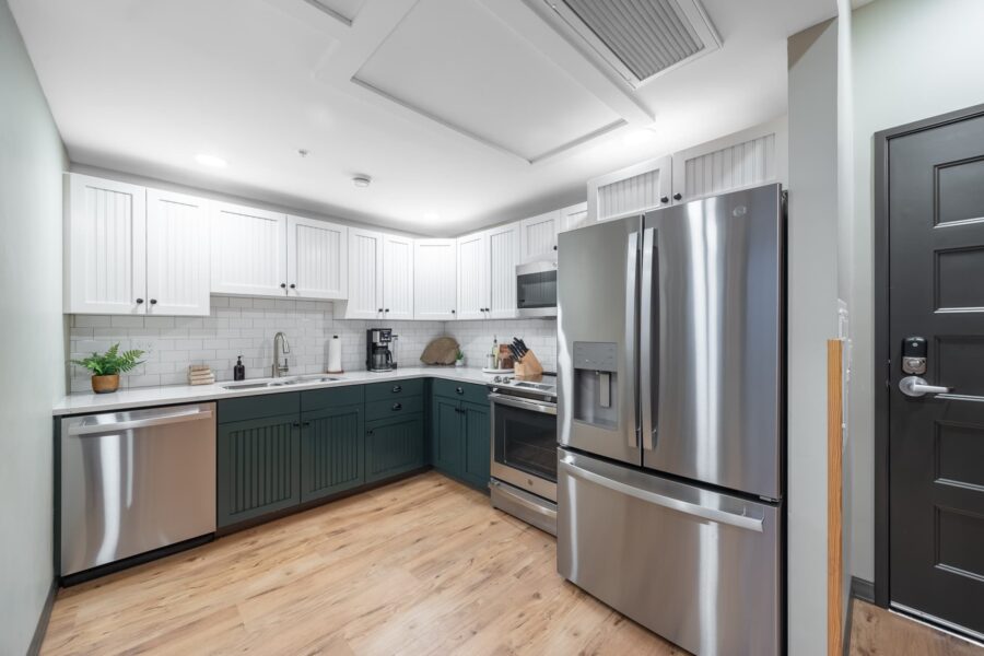 Duluth Rental Suite 201 - Full kitchen