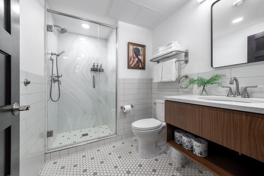 Duluth Rental Suite 202 - Fulll tile bath with glass shower