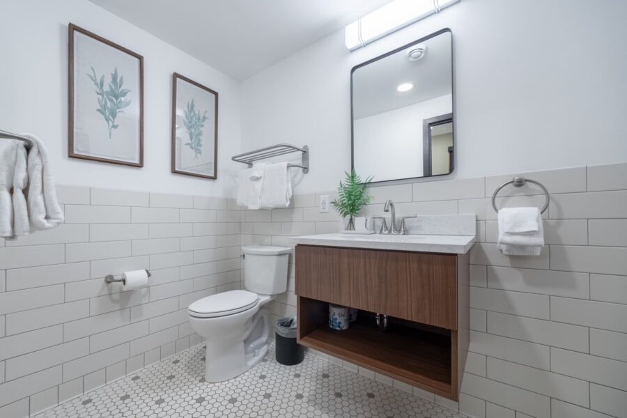 Duluth Rental Suite 203 - Tiled bathroom