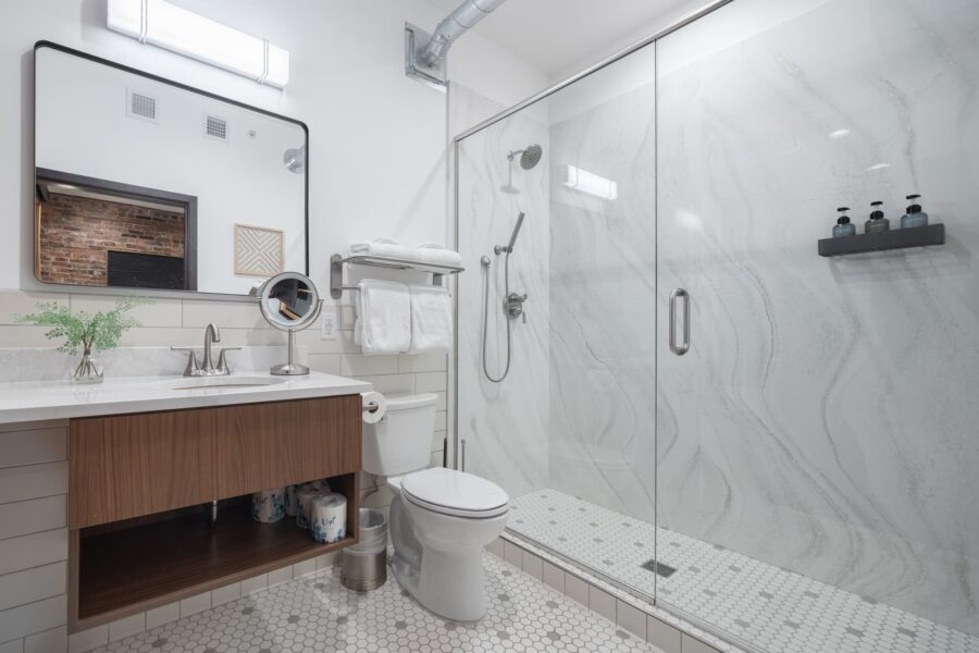 Duluth Rental Suite 303 - Full Bath #1